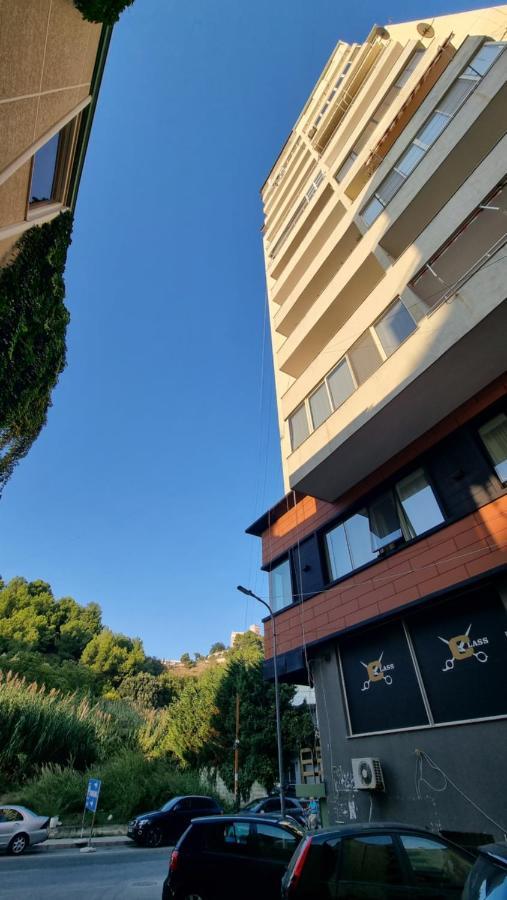 Sunset Seaview Apartment Durrës Exteriör bild