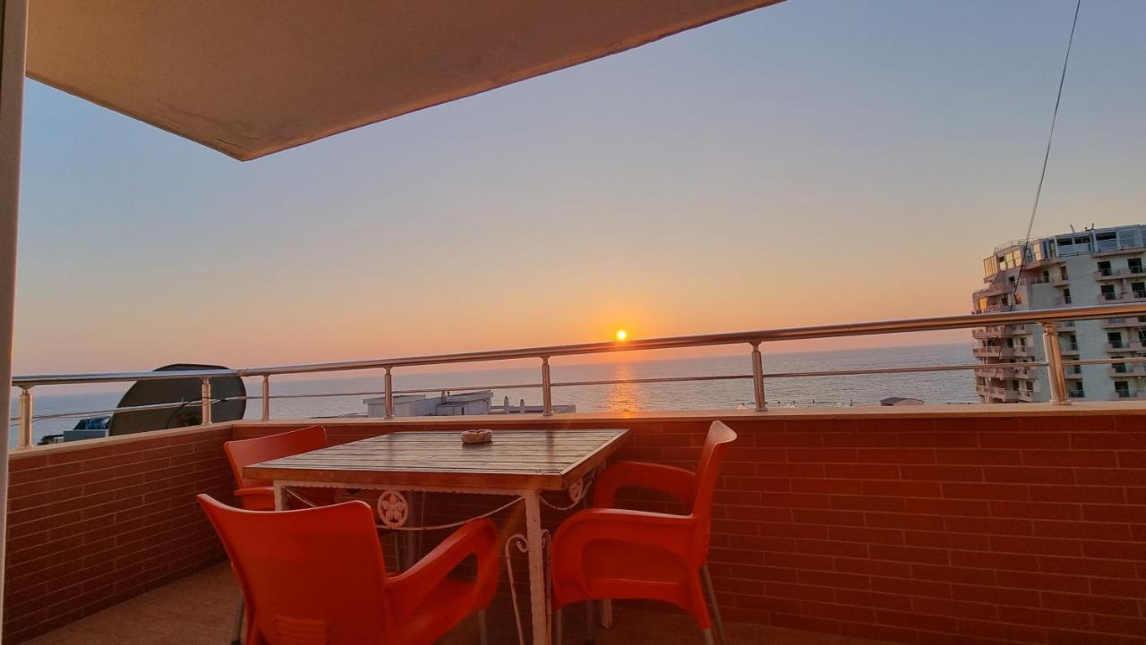 Sunset Seaview Apartment Durrës Exteriör bild